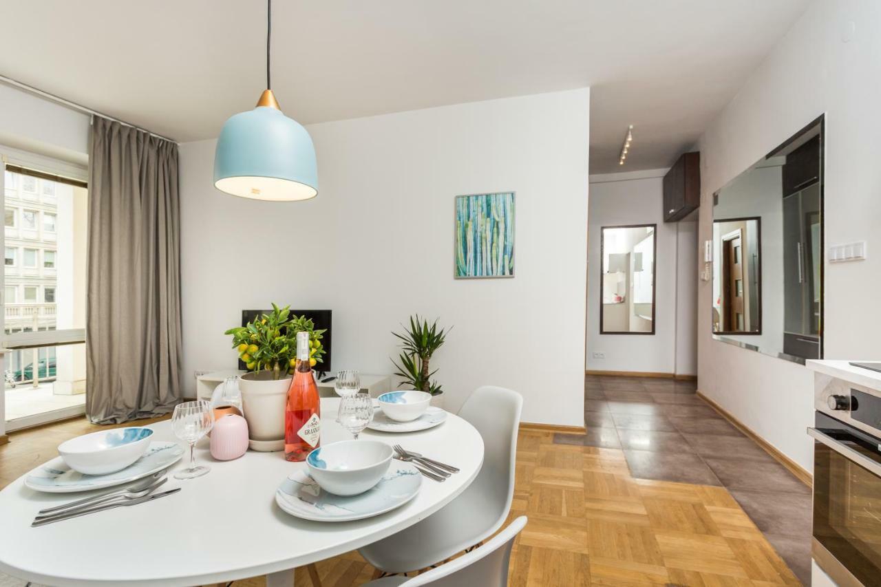 Shortstaypoland Krucza Varsovie Extérieur photo