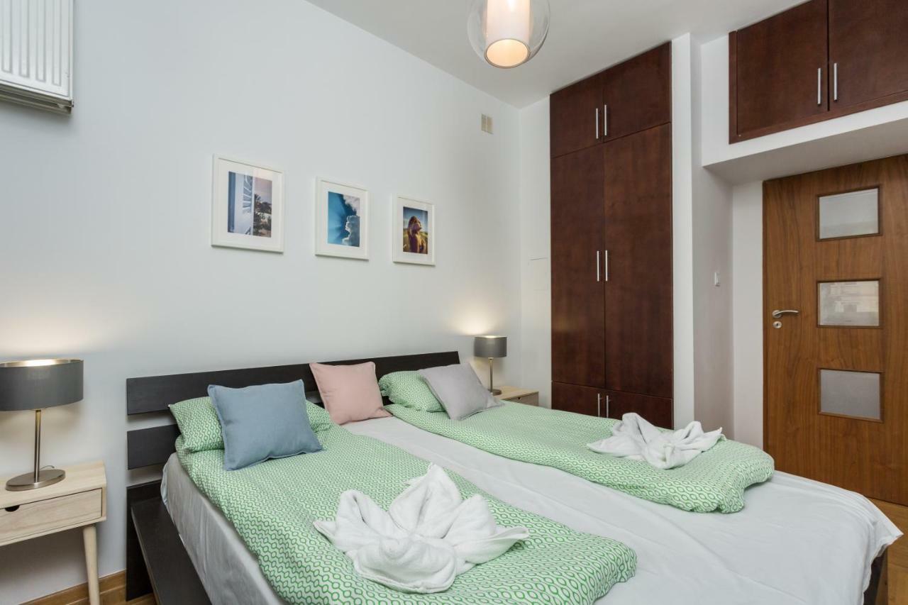 Shortstaypoland Krucza Varsovie Extérieur photo